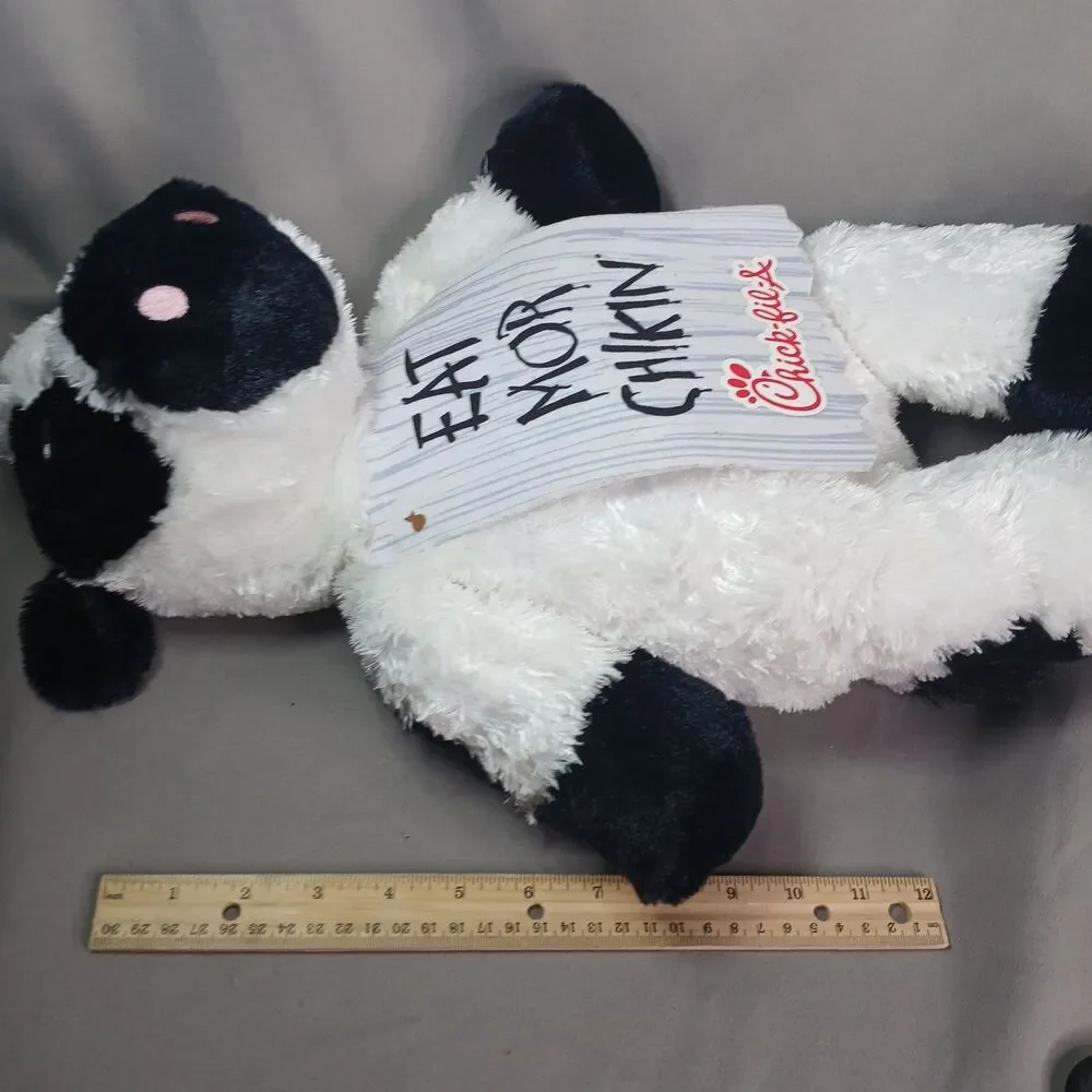 Chick-Fil-A Eat More Chicken Large Black White Cow 21